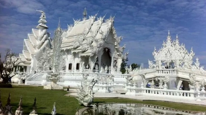 CMLocals Chiang Mai Locals Re-Entry Permits border crossing re-entry procedure